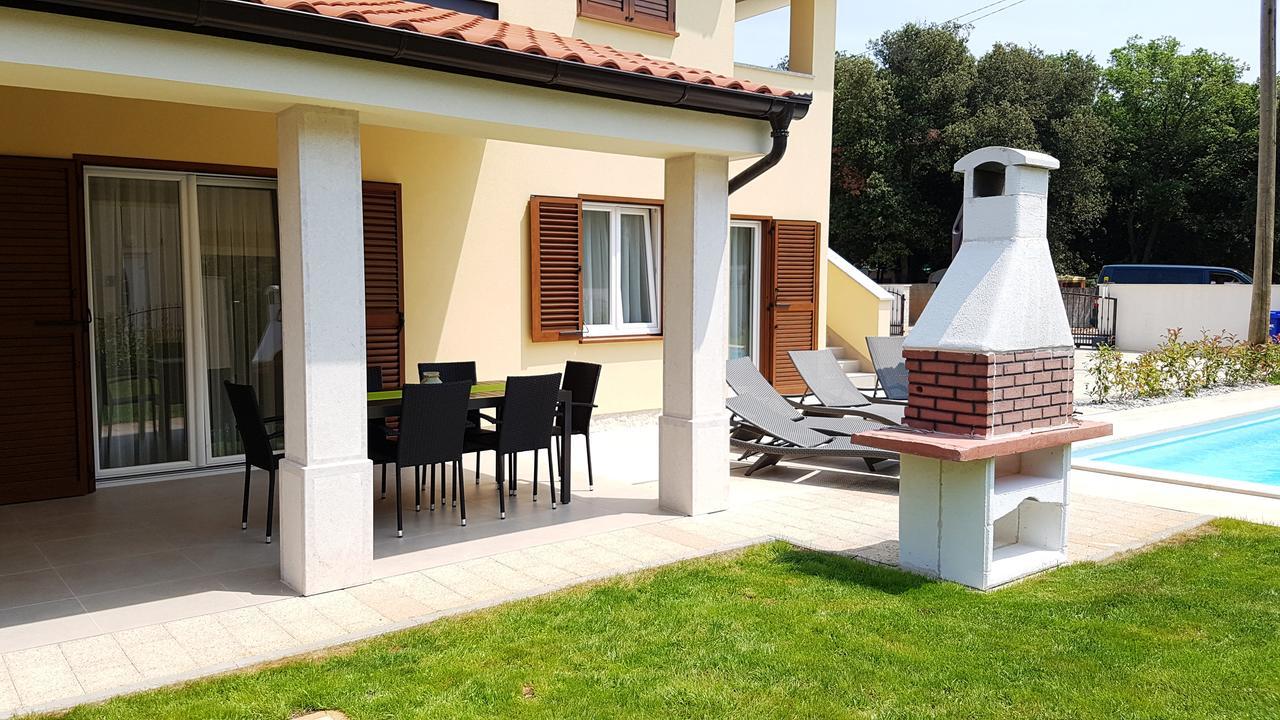 Villas Simag Banjole Kültér fotó